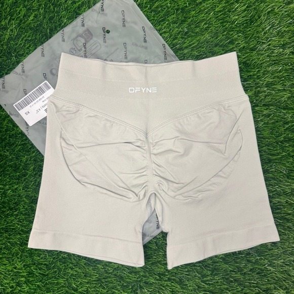 Dfyne Pants - Dfyne impact shorts 4.5" lunar rock gray extra small
